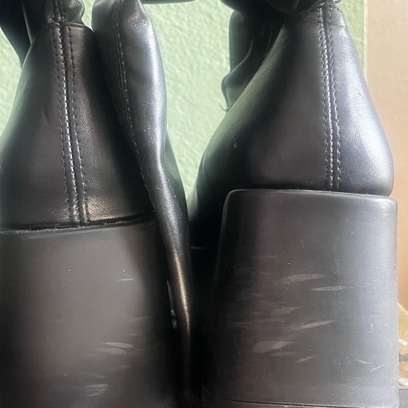 SOLD - Picture 5 of 7